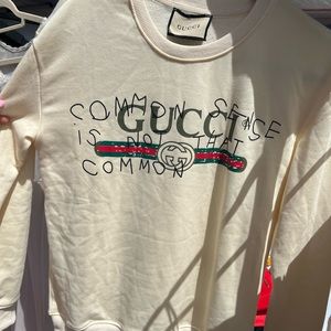Gucci sweatshirt